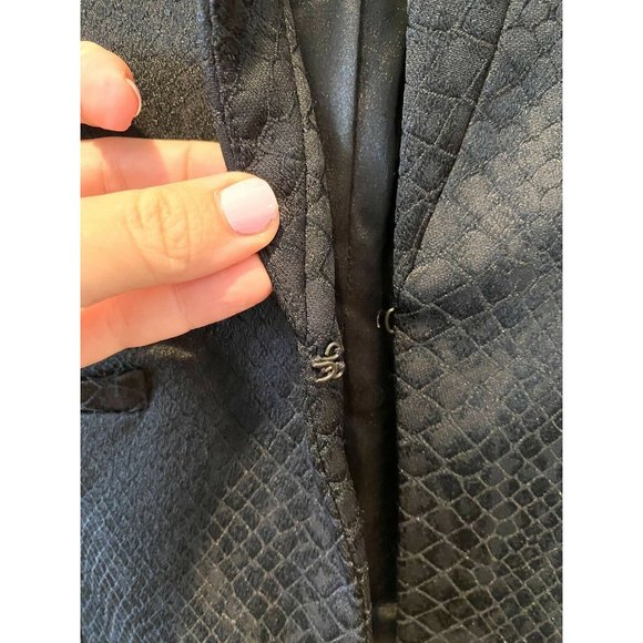 Catherine Malandrino Blazer *3/$20 Sale* - Picture 3 of 9